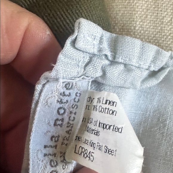 Bella Notte King Crochet Lace Sheet - Picture 4 of 4